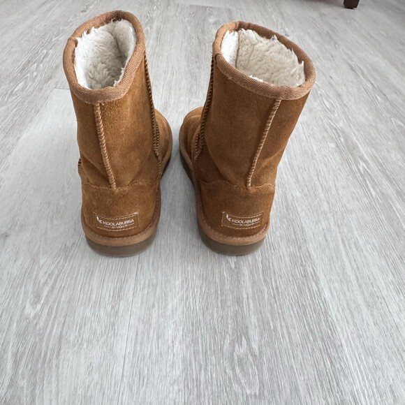 Koolaburra by UGG Victoria Short Boots Chestnut Suede Size 3 US Youth (Women 5) - Picture 4 of 14